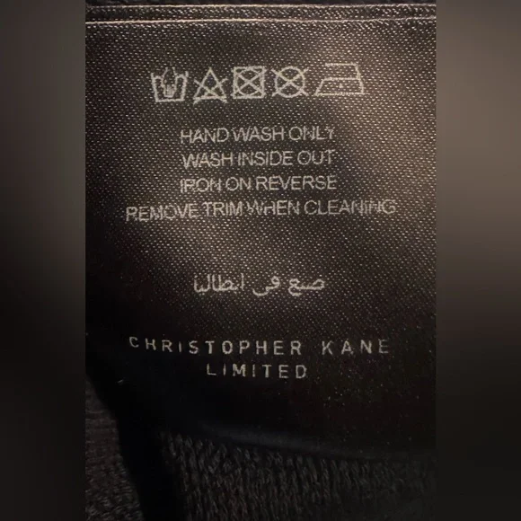 Christopher Kane Saint Teresa Virgin Mary Black Cropped Sweater Size XS Pins - Picture 13 of 16